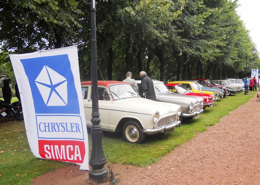 Club Simca en nombre